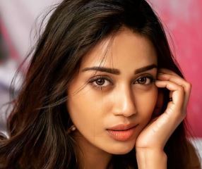 Nivetha Pethuraj india ki sabse khubsurat ladki